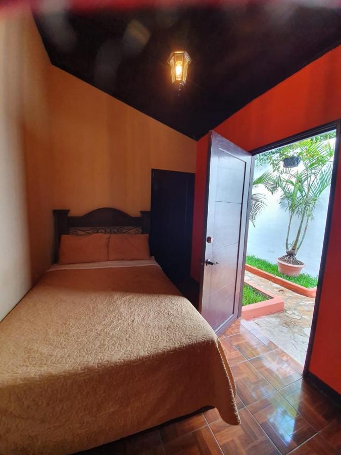Hotel San Judas Tadeo Garden Antigua Buitenkant foto