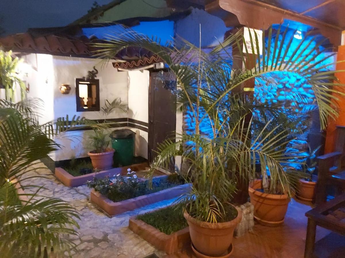 Hotel San Judas Tadeo Garden Antigua Buitenkant foto